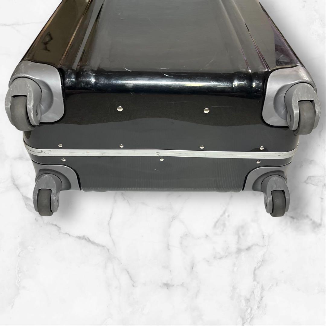 ZERO Halliburton キャリーケース　TSAロック　大容量