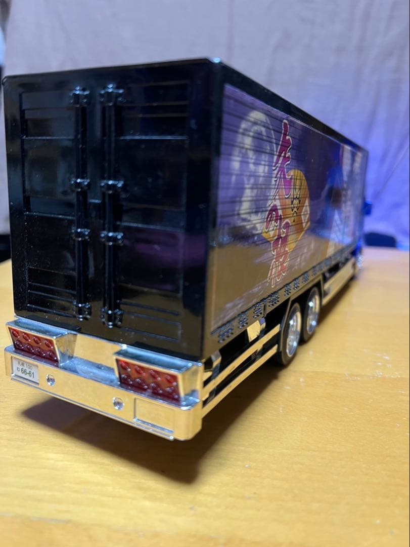 トラック型ラジコン　４台