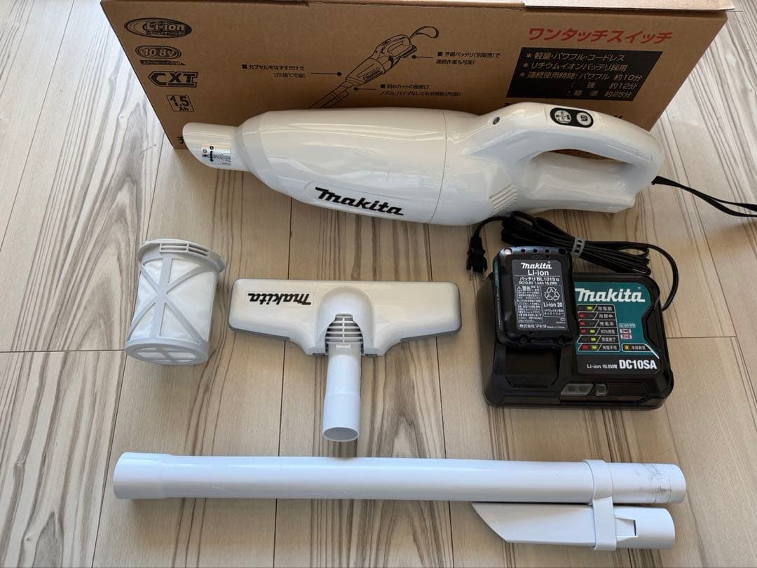 マキタ掃除機　CL108FDSHW