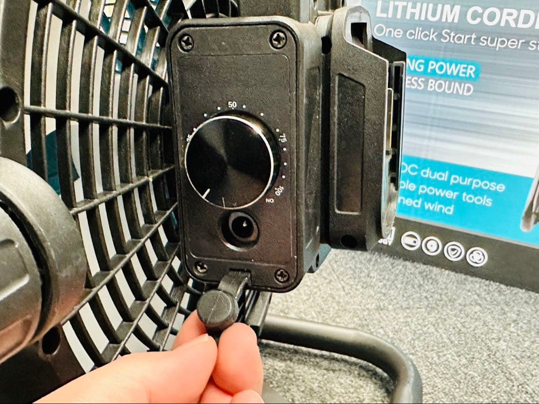 携帯扇風機 卓上扇風機 12インチ充電式 キャンプ アウトドア マキタ18V互換