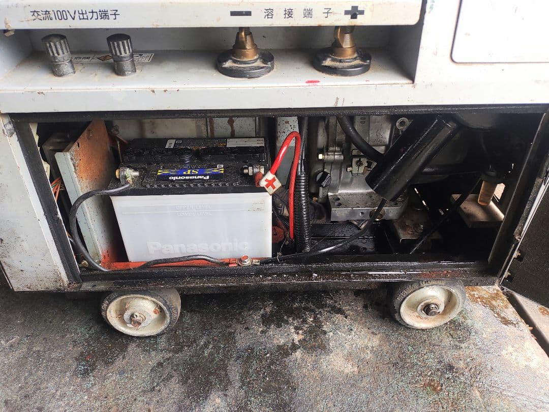 岐阜県、作動中古品！新ダイワ、エンジン発電機・溶接機、EGW150MS