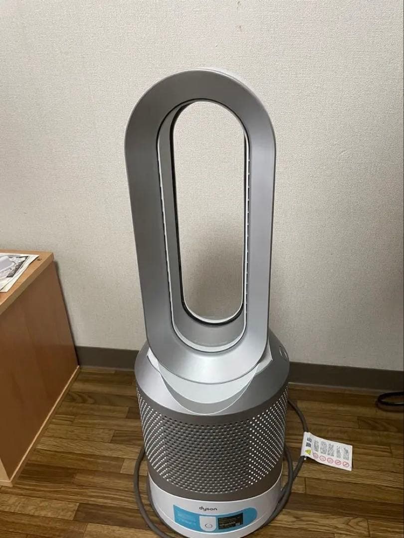 Dyson 冷風機能付きタワー扇風機