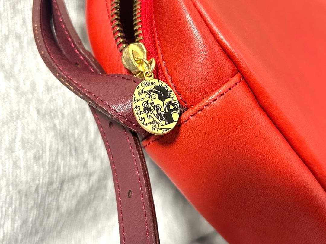 【Disney × Q-pot.】白雪姫 毒りんご(ポイズンアップル)バッグ