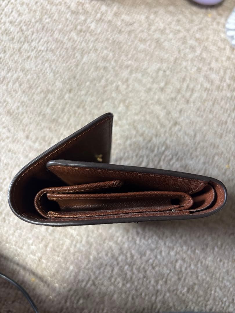 ルイヴィトン LOUIS VITTON 三つ折り財布モノグラム ポルトトレゾール