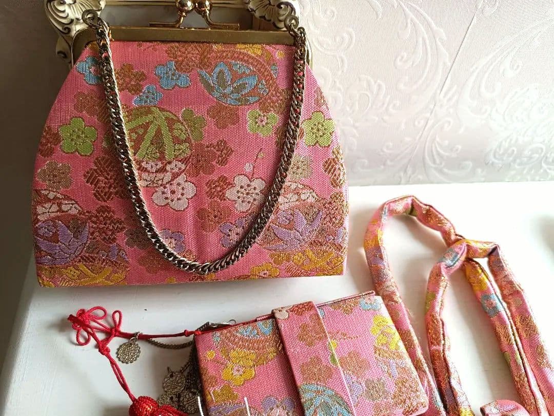 新品着物☆クリーム色大きな花模様☆作り帯フルセット