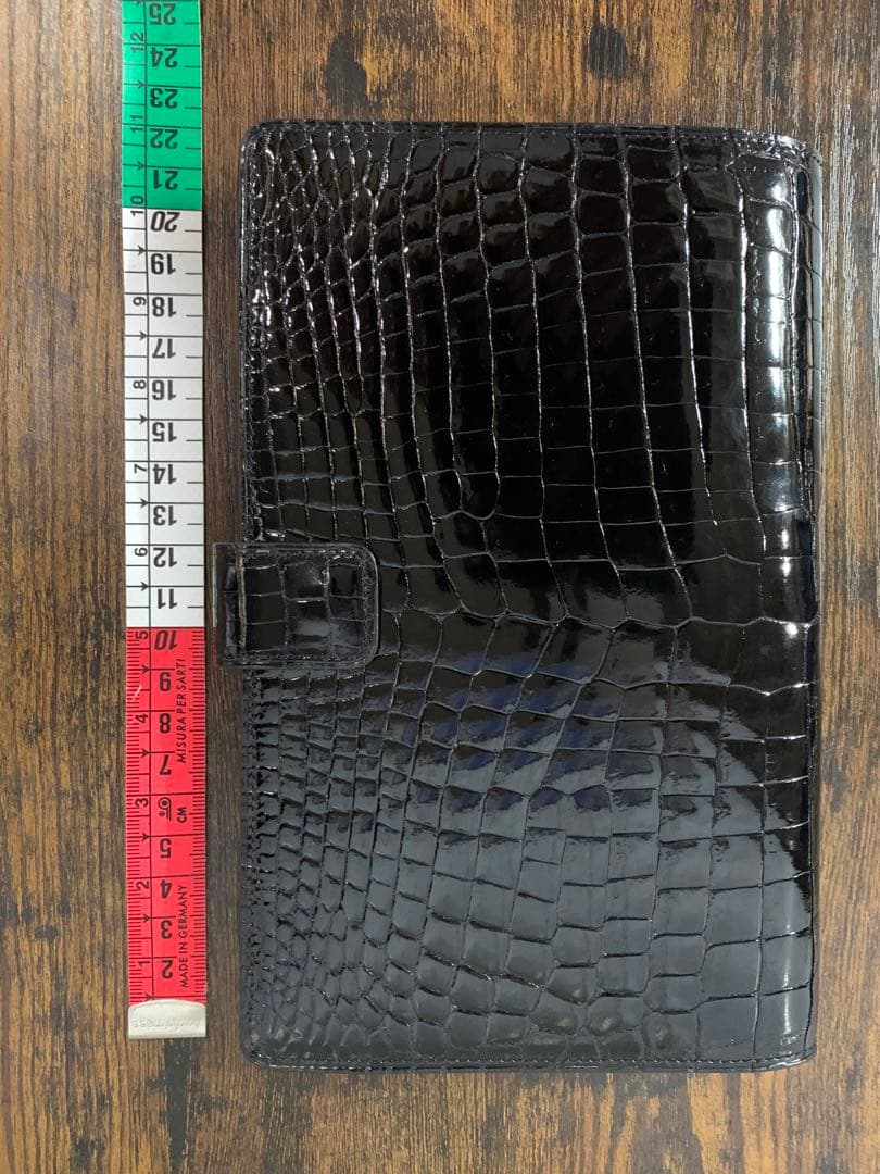 激安早い者勝ち最終ラスト１点ラグジュアリー未使用希少本クロコ　パスポート、カード