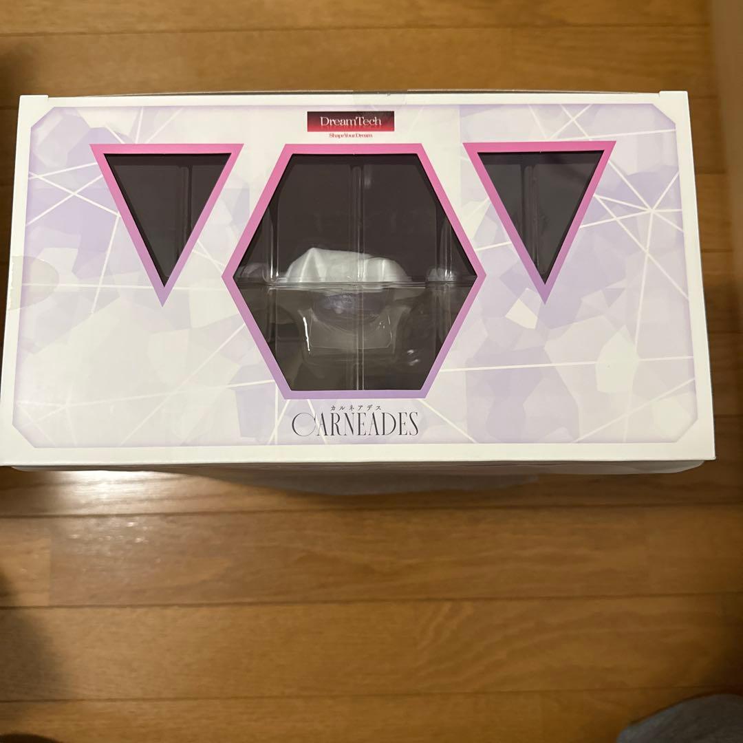 ウェーブ「イヴ・カルネアデス設定画Ver.」