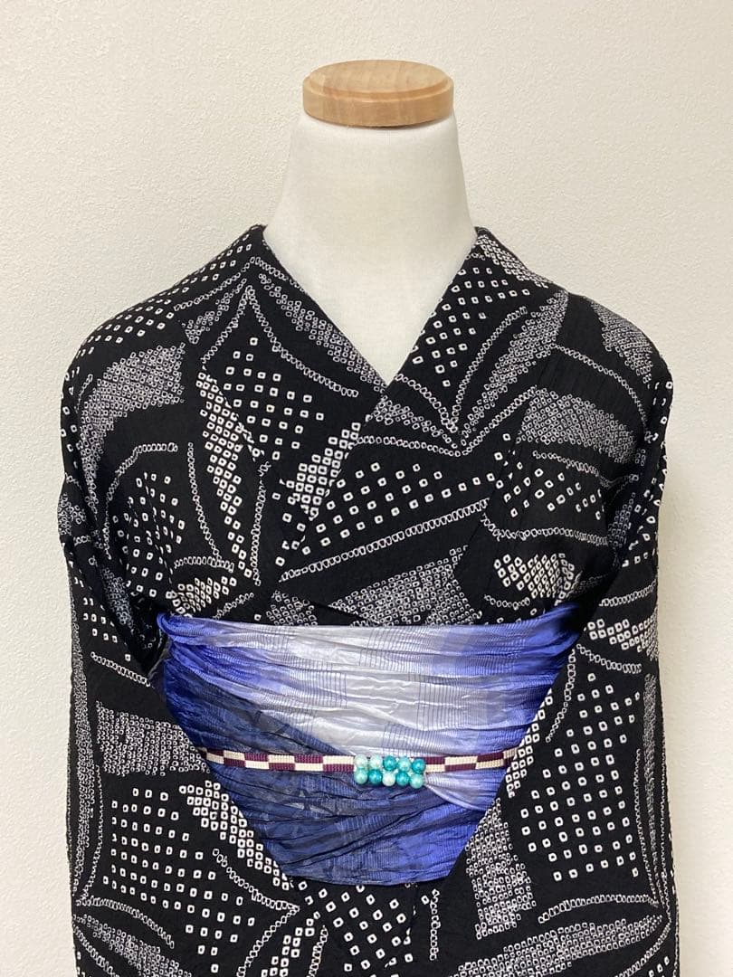 8の日限定セール！　浴衣　有松鳴海絞り　幾何学模様　裄67cm