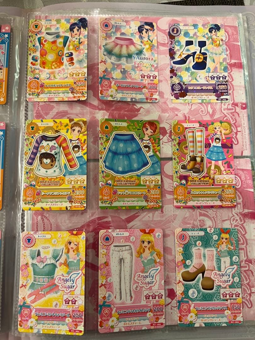 アイカツ ホログラム衣装カードセット 約200枚