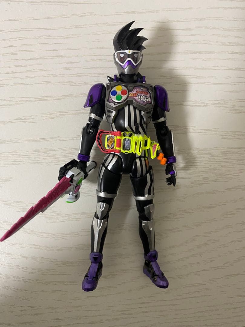 仮面ライダーエグゼイド　フィギュアーツ ブレイブ スナイプ ゲンム