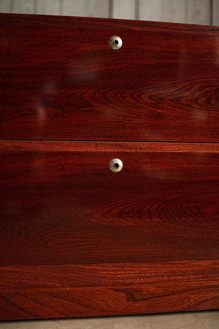 綺麗な前欅の箪笥　2段　引き出し　タンス　収納　古家具　古民家　時代家具