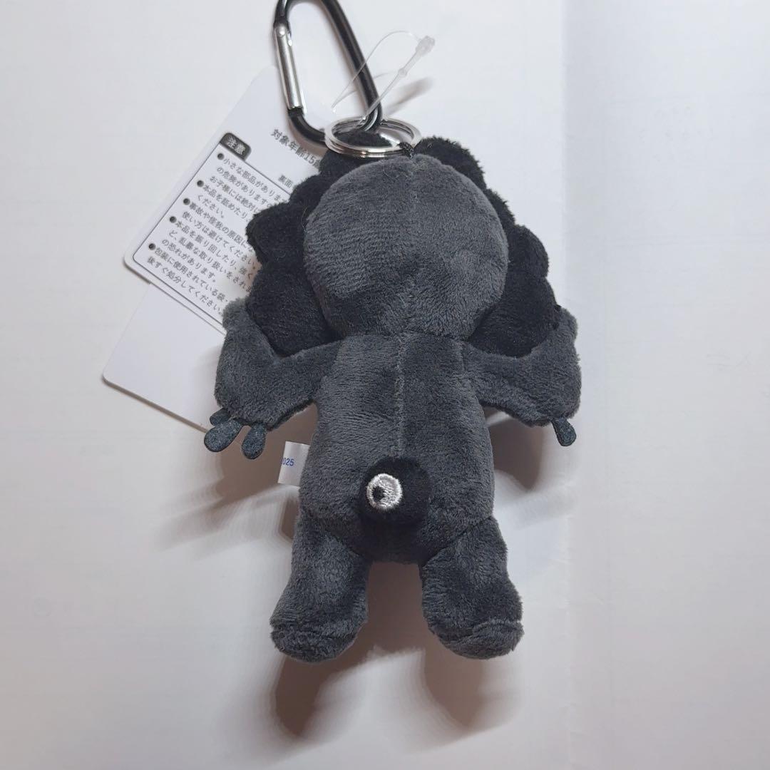 新品未使用タグ付き 黒ミャクミャクカラビナ付きマスコット黒 立ち