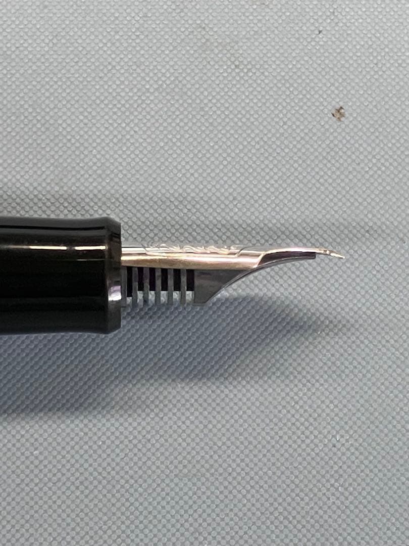 PILOT 万年筆 カスタムヘリテイジ912 ブラック FKVH2MRBPO