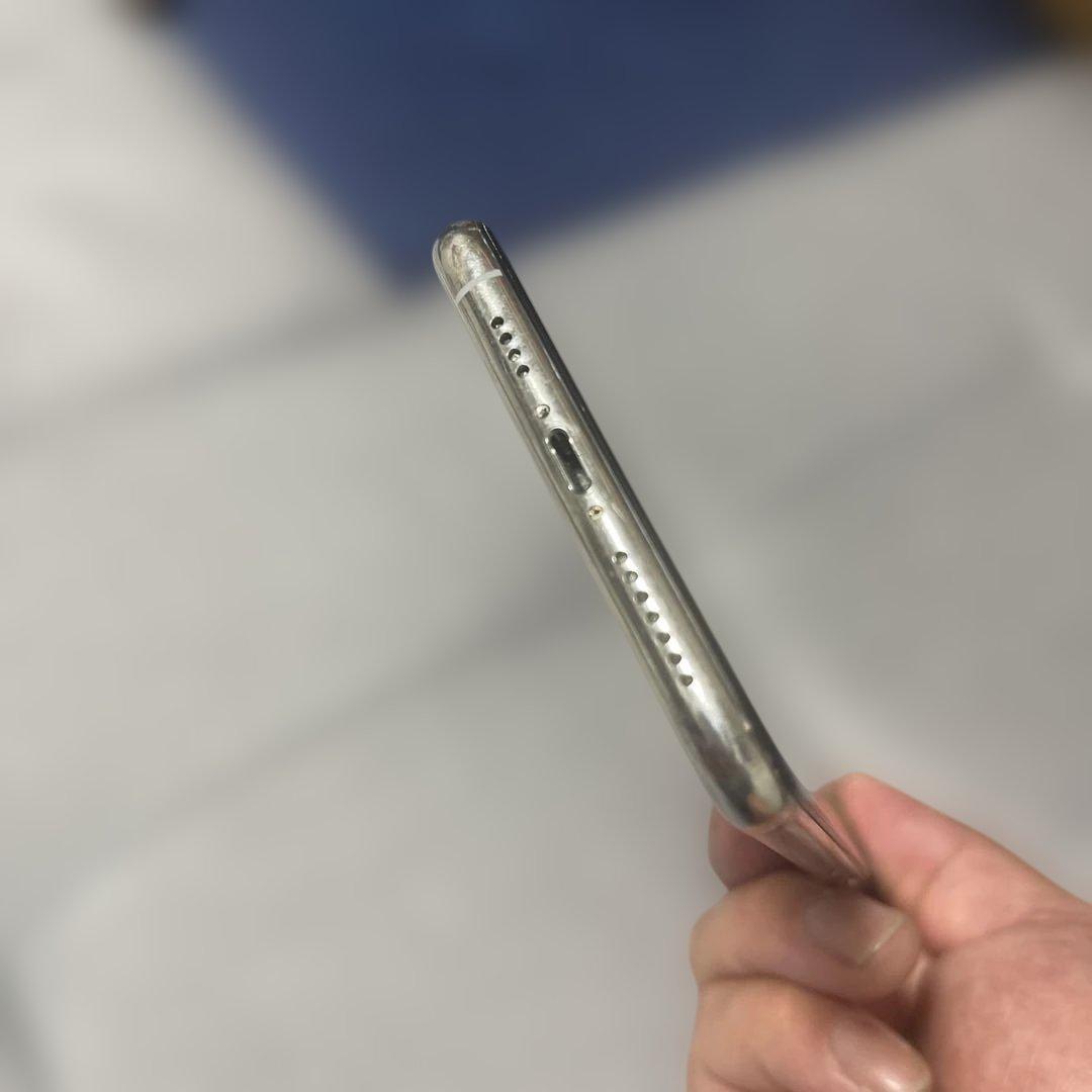 伊藤　様Apple iPhone Xs Max 256GB docomo