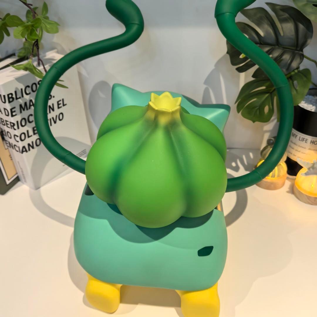 ピカチュウフィギュア約30cm