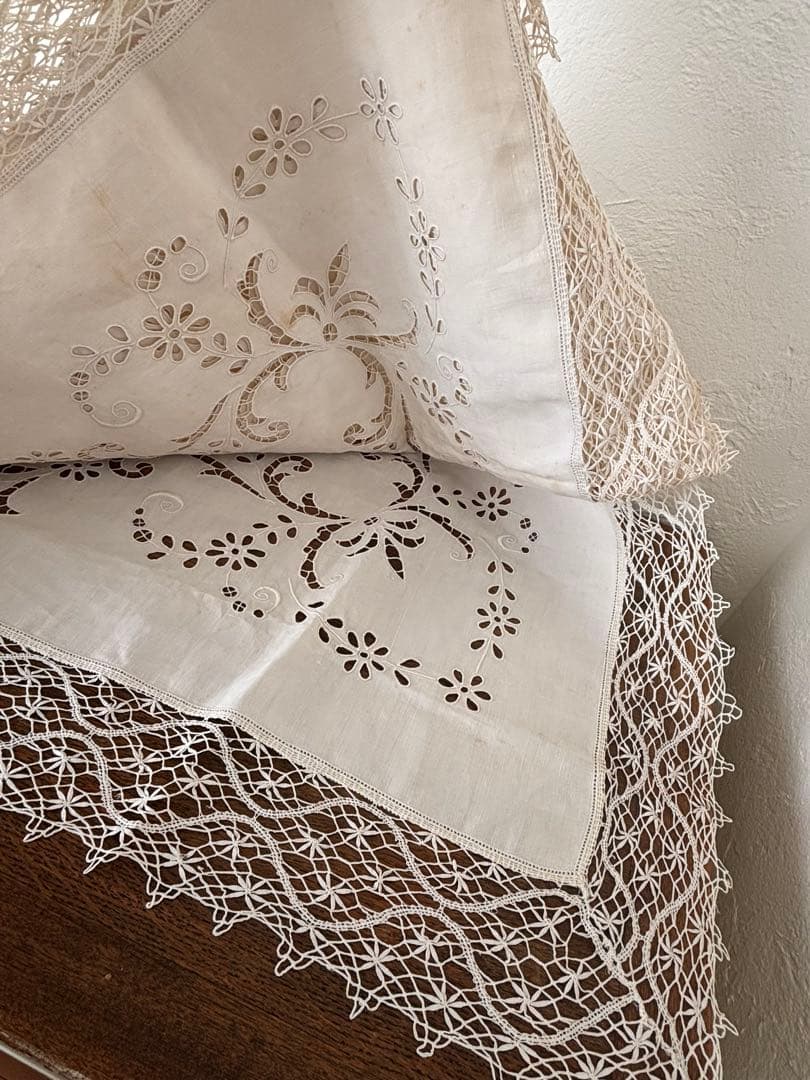 フランス　蚤の市　テーブルクロス　リメイク　ブロカント