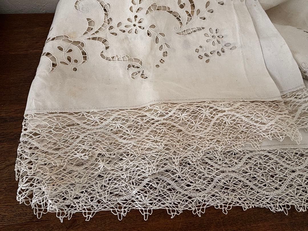 フランス　蚤の市　テーブルクロス　リメイク　ブロカント