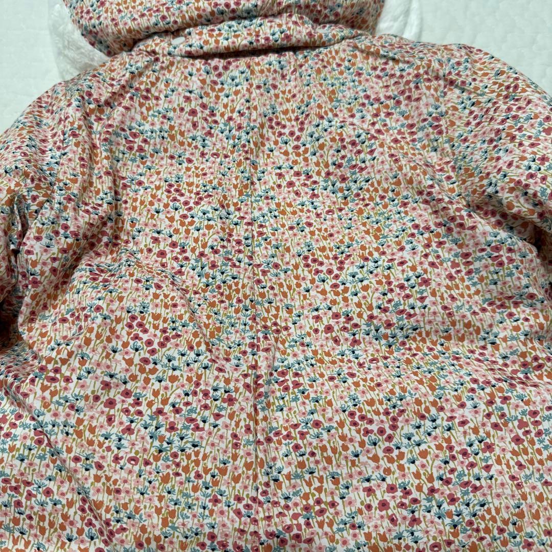 ファミリア　80 新品　リバティ　ジャンプスーツ　テリア　花柄　防寒具