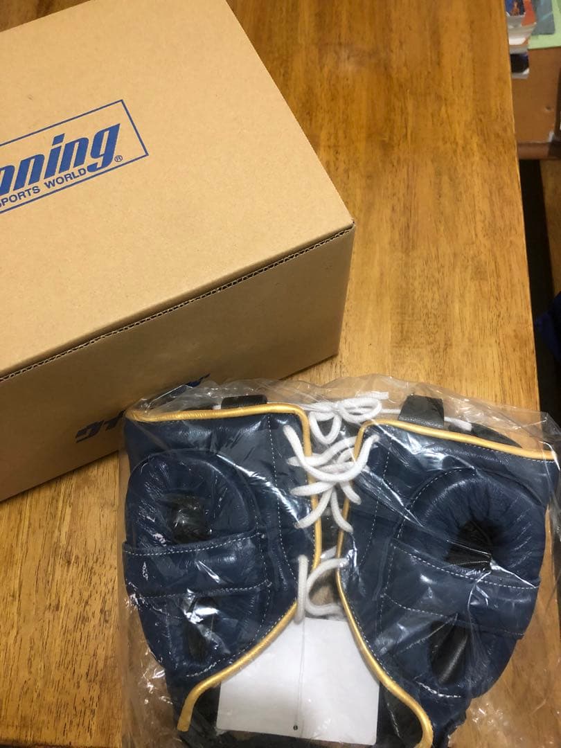 Mサイズ　ウイニング　ヘッドギア　winning