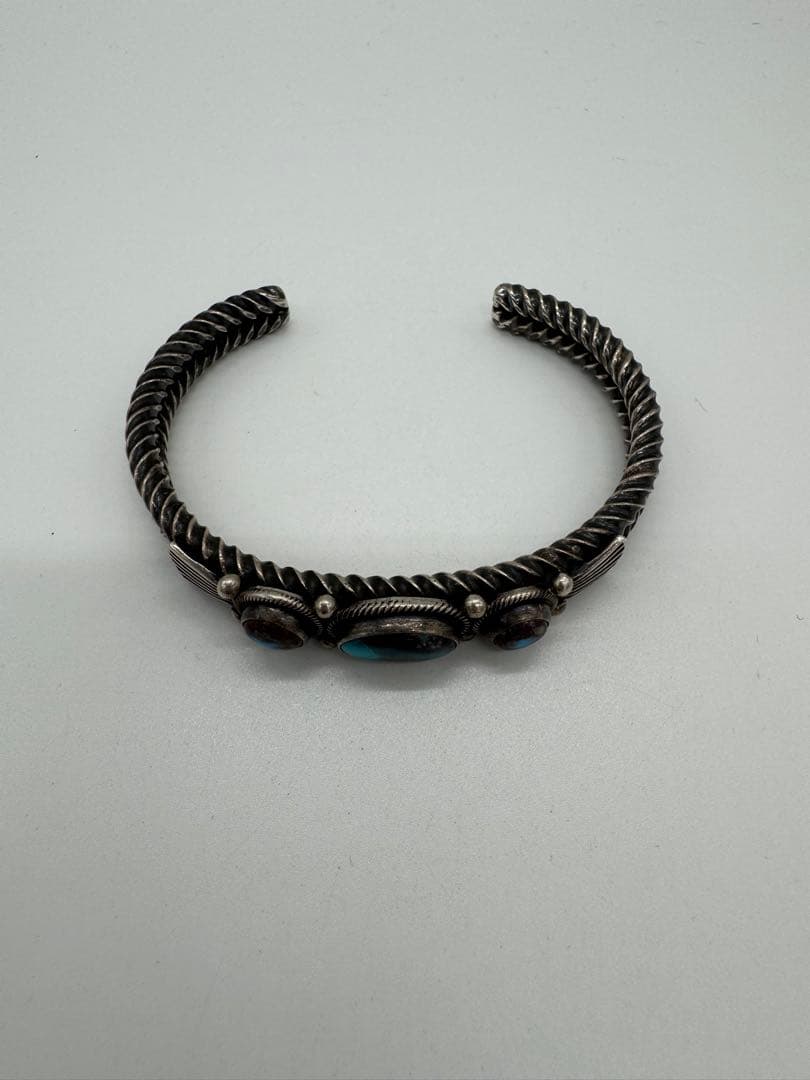 Navajo:ナバホ族 Donovan Cadman作 3連ターコイズ バングル