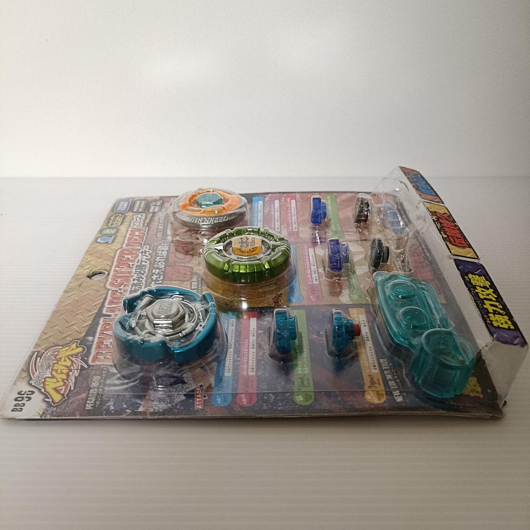 【新品未開封品】メタルファイトベイブレード　スーパーデッキ　構築済み必勝デッキ