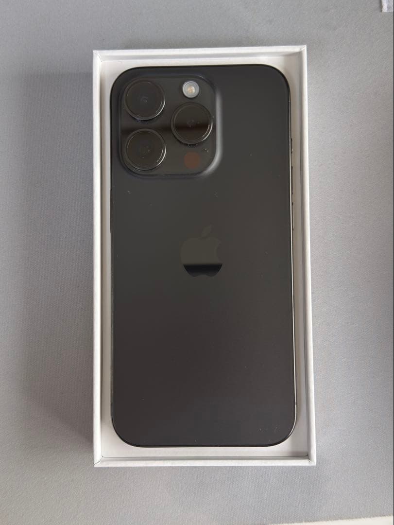 Apple iPhone 15 Pro 256GB ブラック 本体 SIMフリー