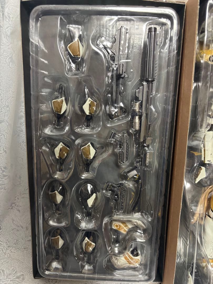 美品サイドショウ1/6コマンダー・ブライ