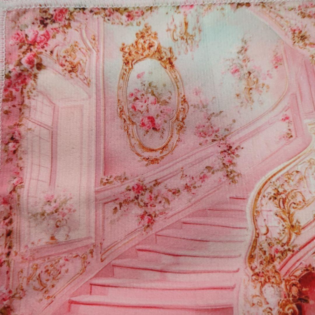 ロココ調　宮殿　ピンクの階段デザインタオルハンカチ