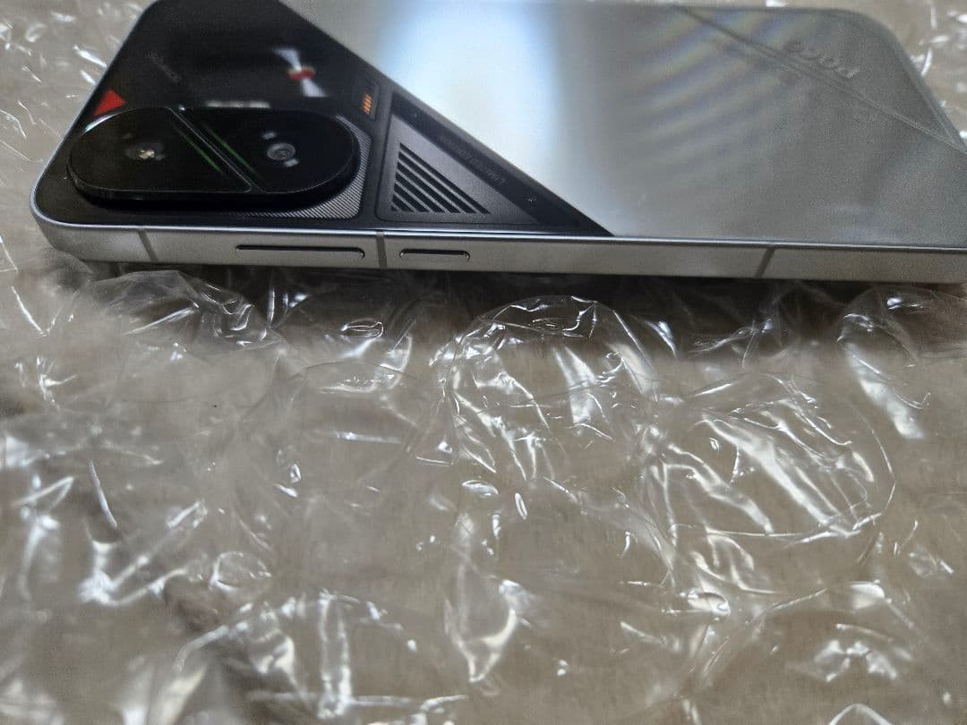 POCO F7 シルバー 256GB 本体（充電器なし）