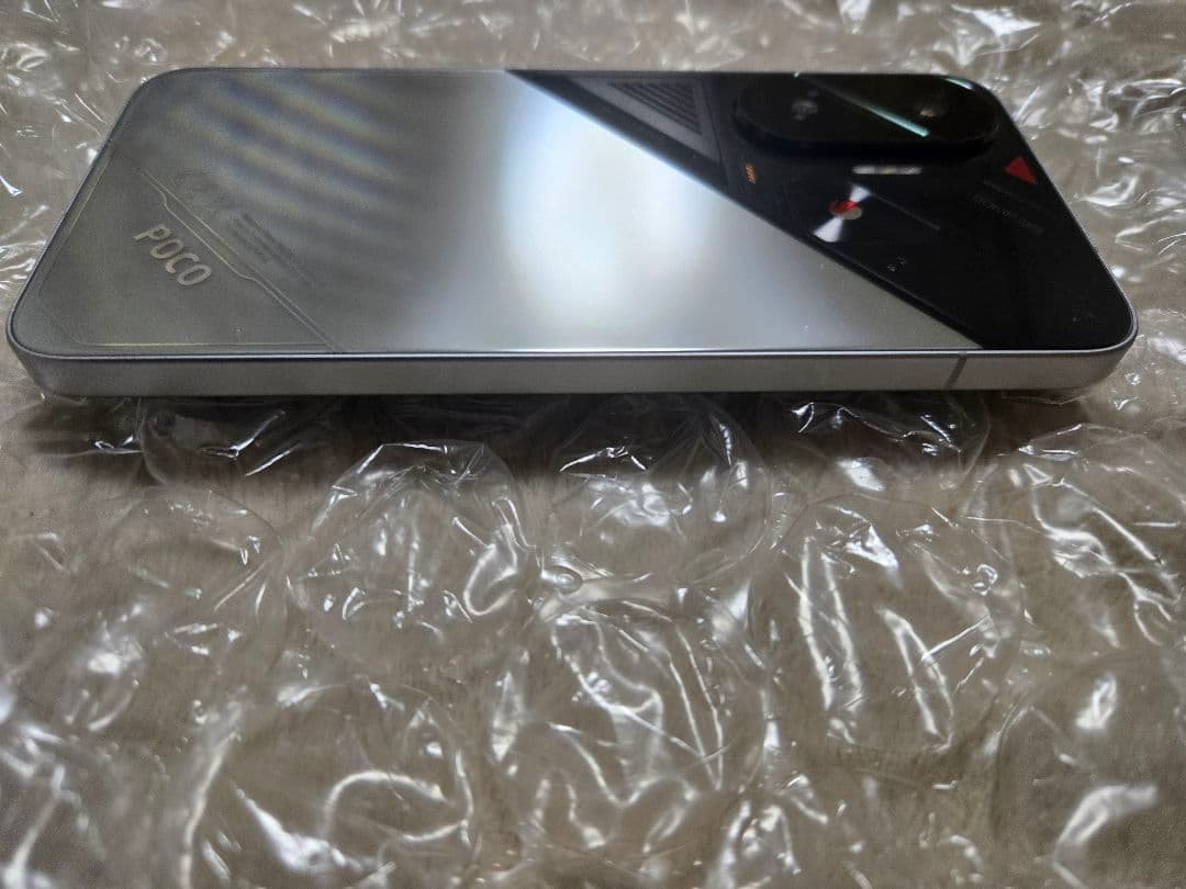 POCO F7 シルバー 256GB 本体（充電器なし）