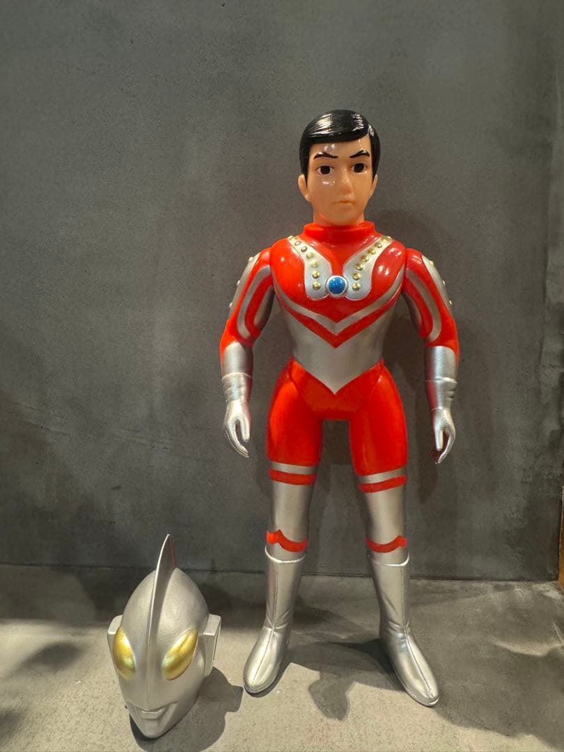 ブルマァクの怪獣シリーズ ウルトラマン ゾフィー マスク取れ