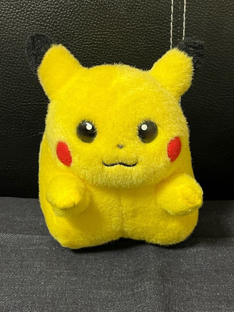 TOMY　初期　ピカチュウ　ぬいぐるみ