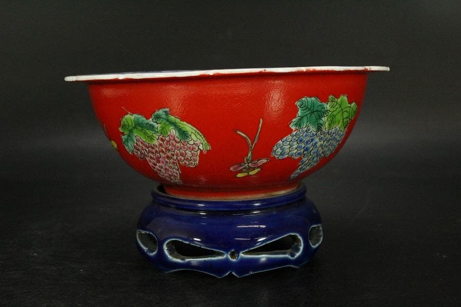 中国美術 珊瑚釉 花蝶紋 瑠璃 遊台 φ15cm 乾隆年製(LC256)