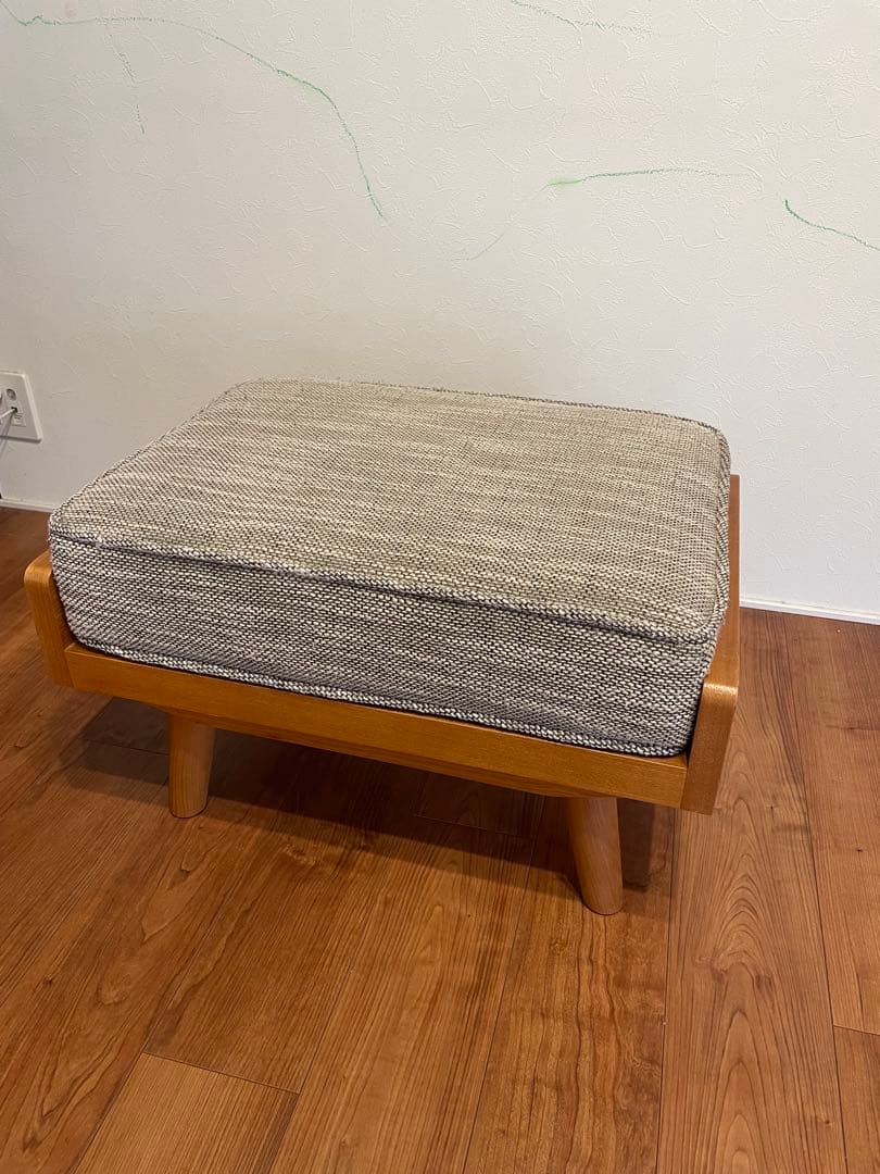 unico ALBERO(アルベロ) オットマンのみ