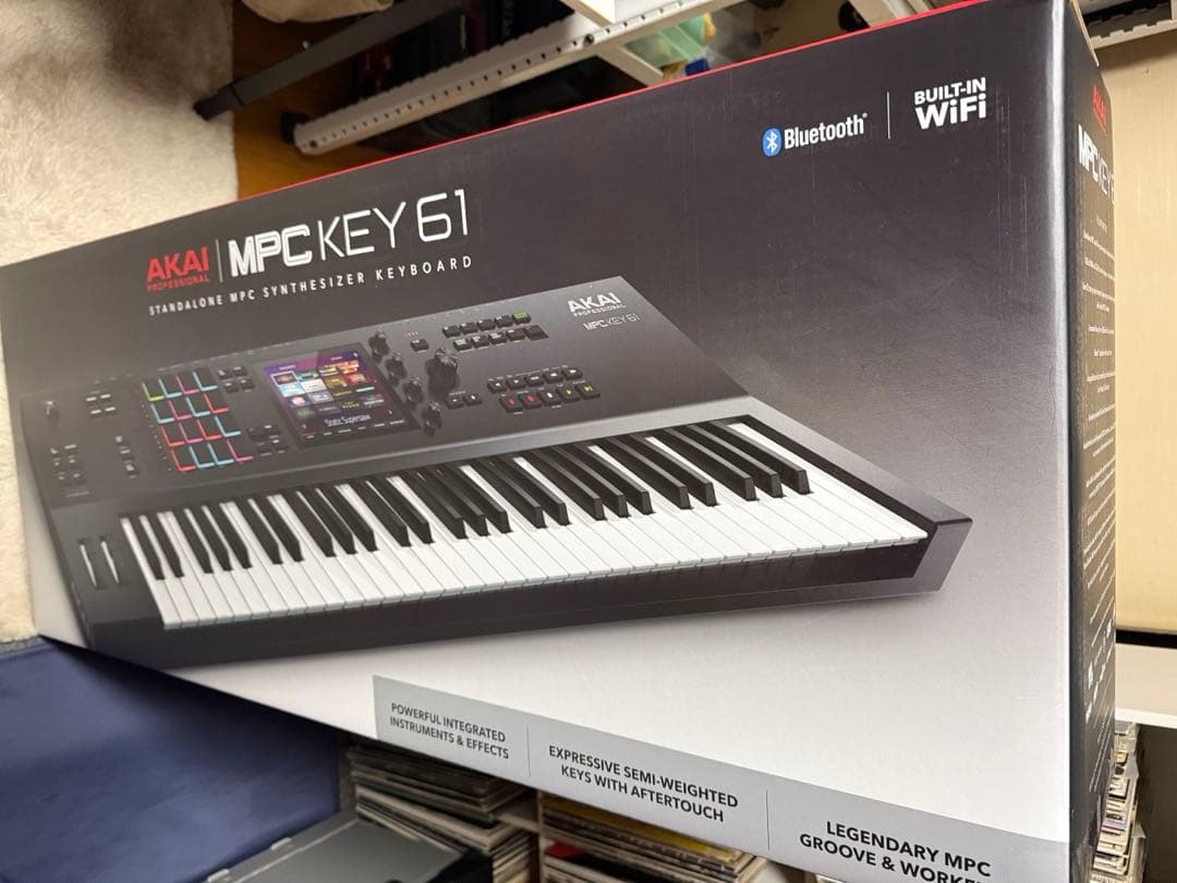 アカイAKAI MPC Key61 シンセサイザー　内蔵SSD換装済