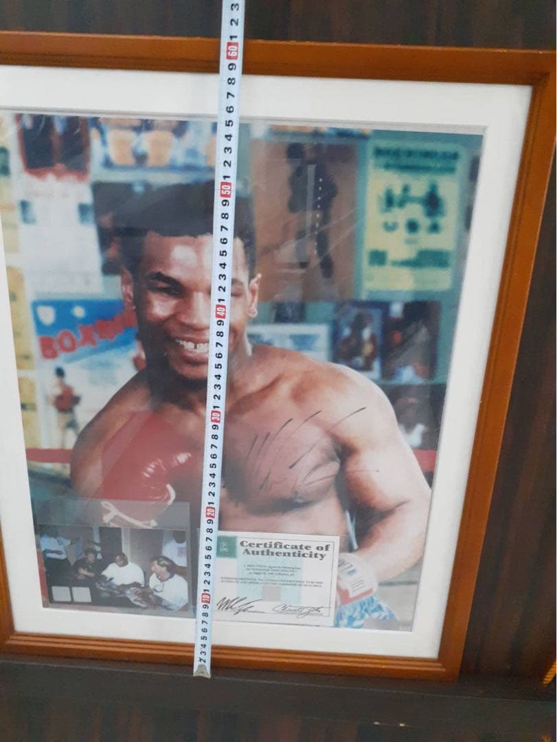 マイク・タイソン サイン入り生写真 フレーム付き