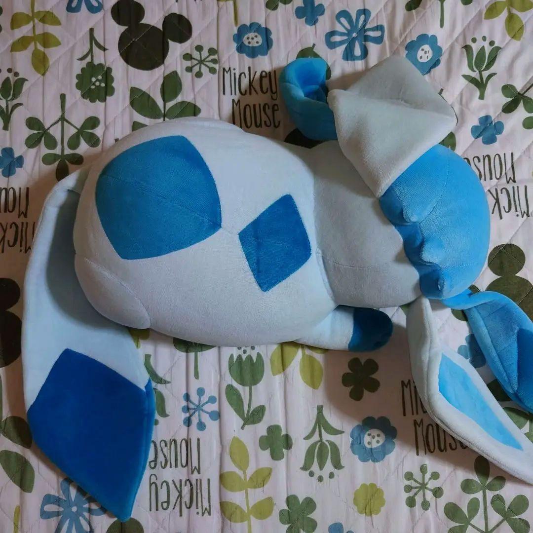 ポケモンセンター グレイシア すやすや ぬいぐるみ