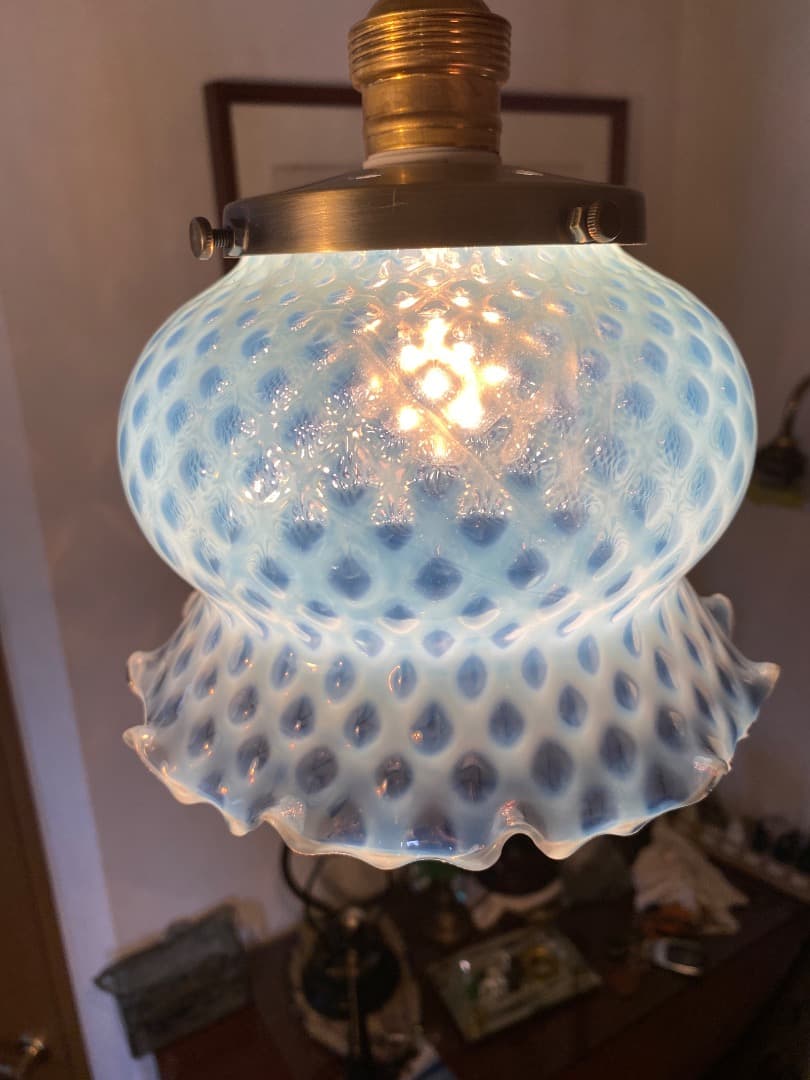 OLD FENTON 　ドット　ブルー　オパールセント ガラスシェード