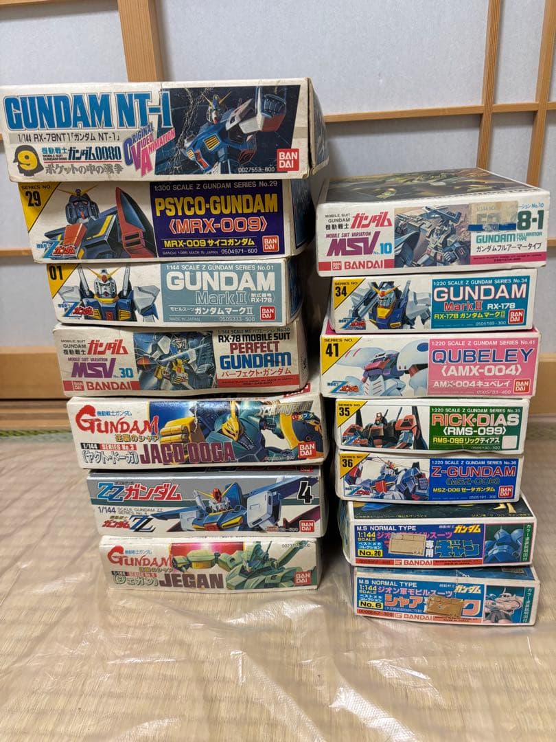 ガンプラ組立済み14点セット　（昭和ジャンク品）