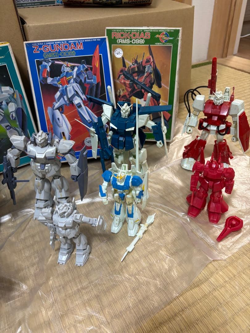 ガンプラ組立済み14点セット　（昭和ジャンク品）