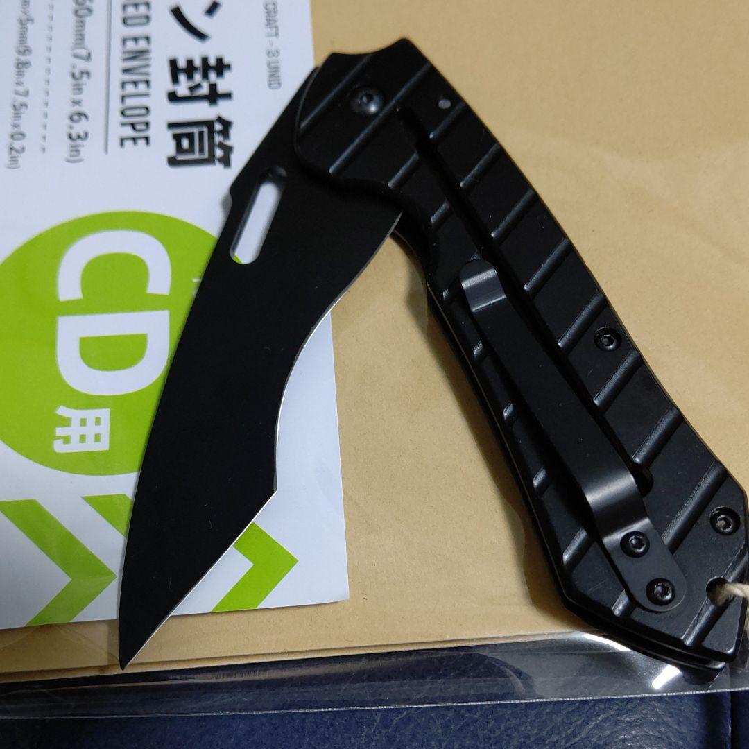 FOX KNIVES【フォックス・ナイブス　替刃付き　ケース付き