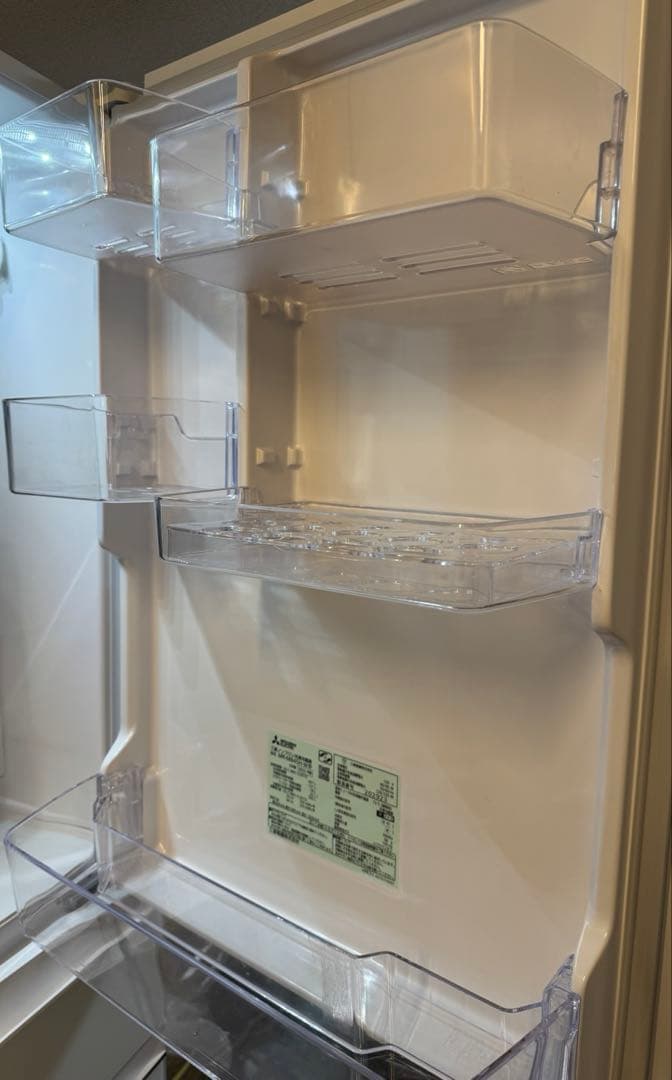 (美品)三菱電機　MR-MB84SH-W 冷蔵庫 421L