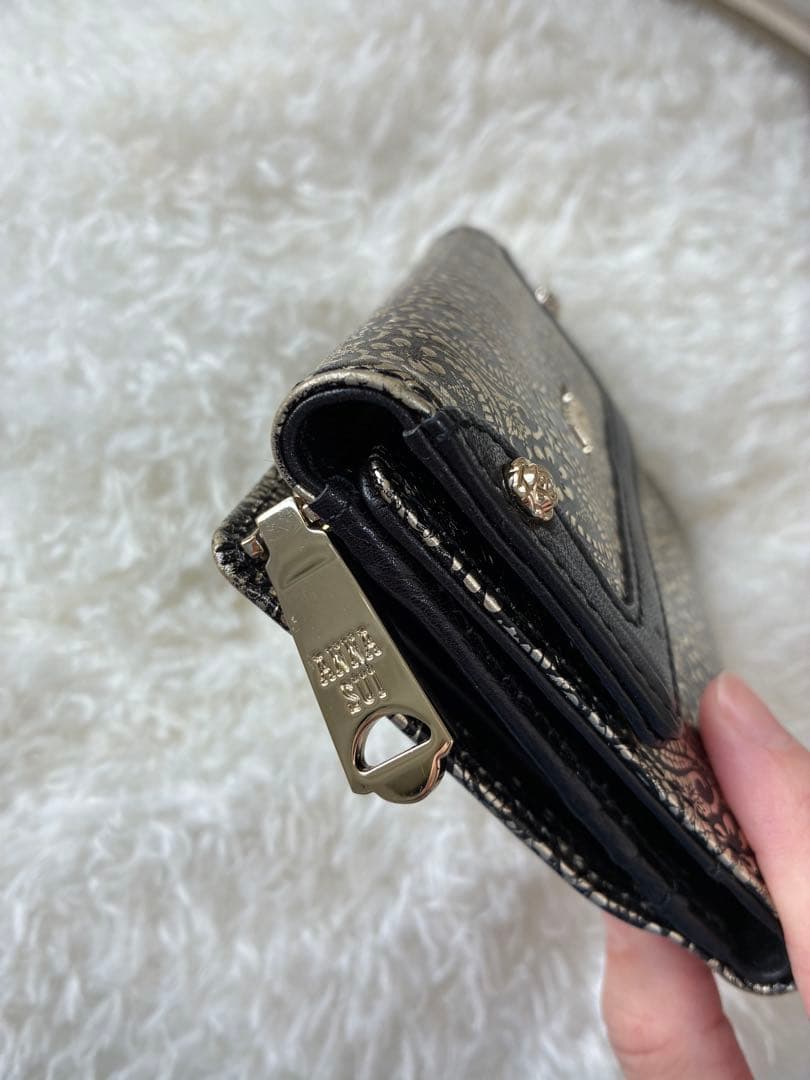 みーぷぅ◡̈⃝︎⋆︎*ANNA SUI 折財布 　ブラックゴールド L字ファスナー