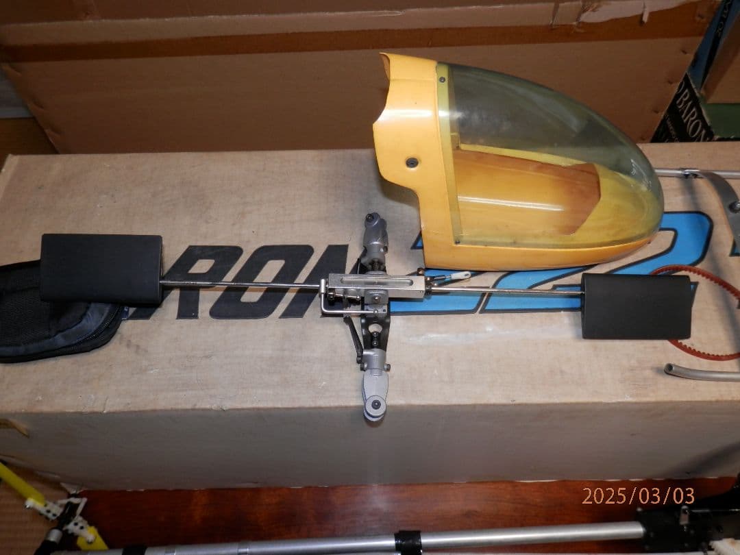 ラジコンヘリ カルト製２０バロンMX 組み立て