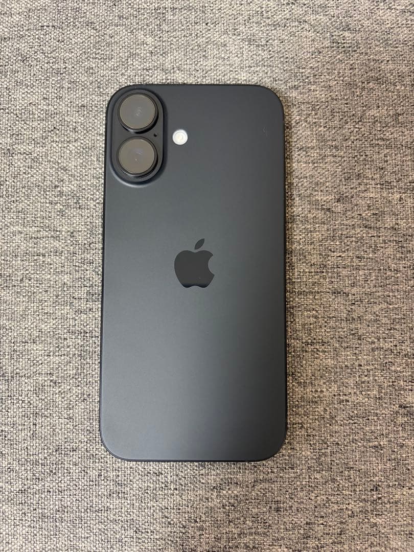 スマートフォン本体 Apple iPhone 16