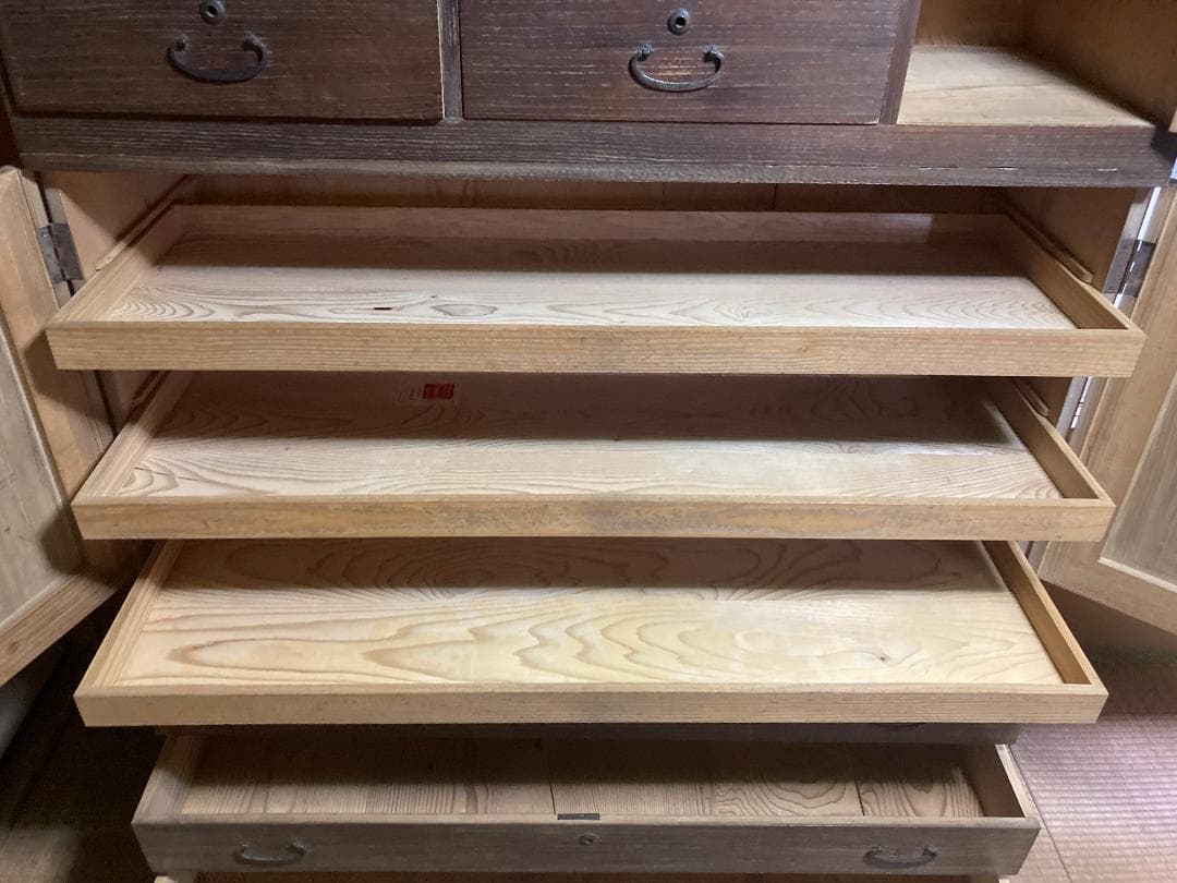 桐箪笥 昭和レトロ アンティーク 時代家具 【お引取りも可 送料分値引きします】