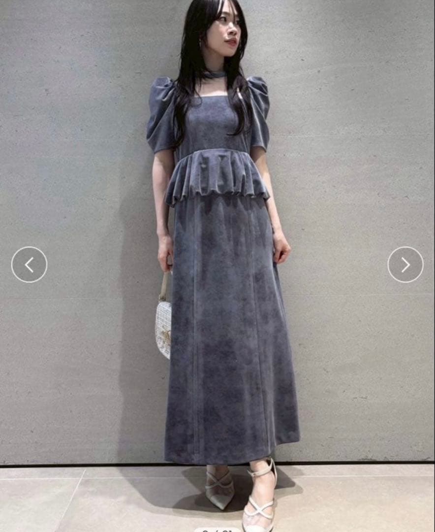 【最終値下げ】lilybrown ペプラムベロアドレス BLK Sサイズ