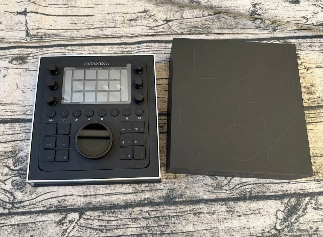 【化粧箱付き美品】Loopdeck CT ブラック