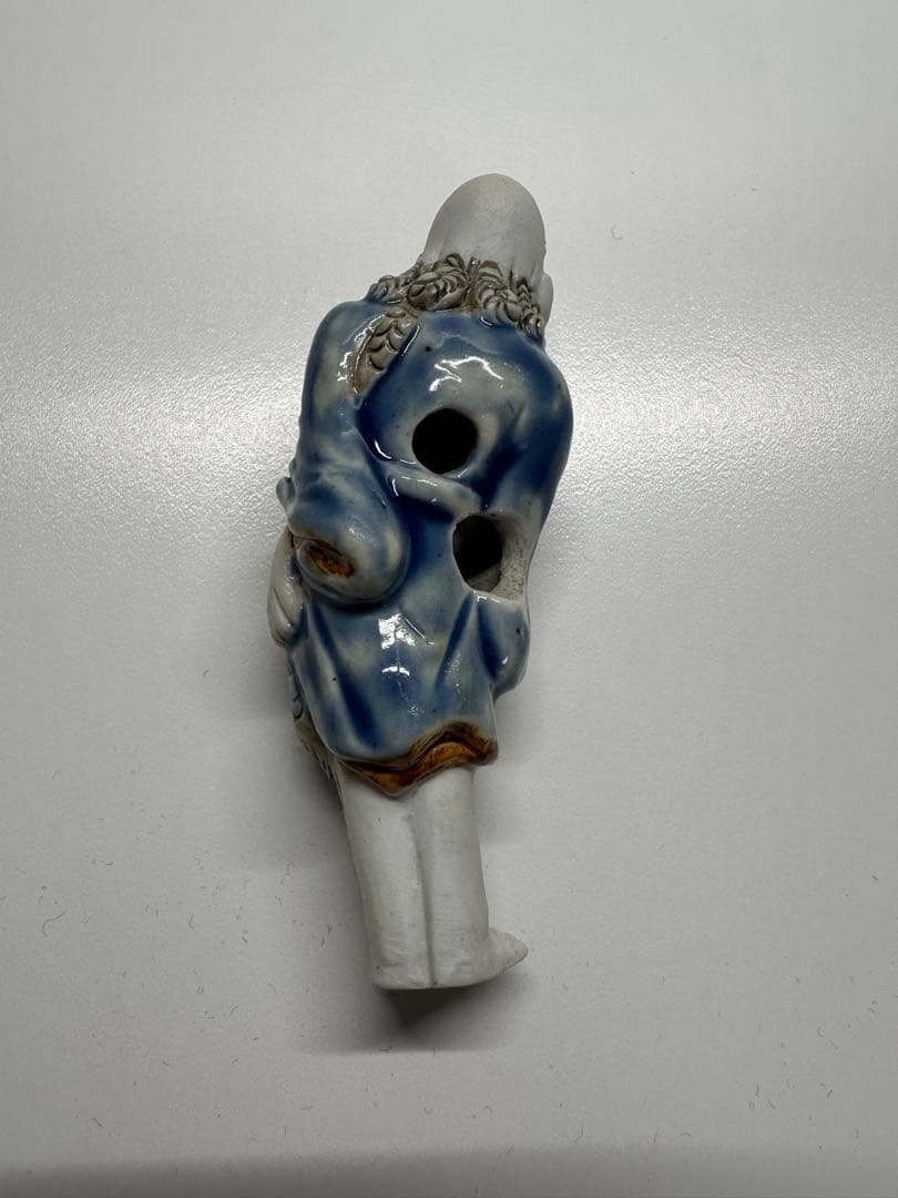 根付　陶器　瑠璃鉄釉鶴仙人根付