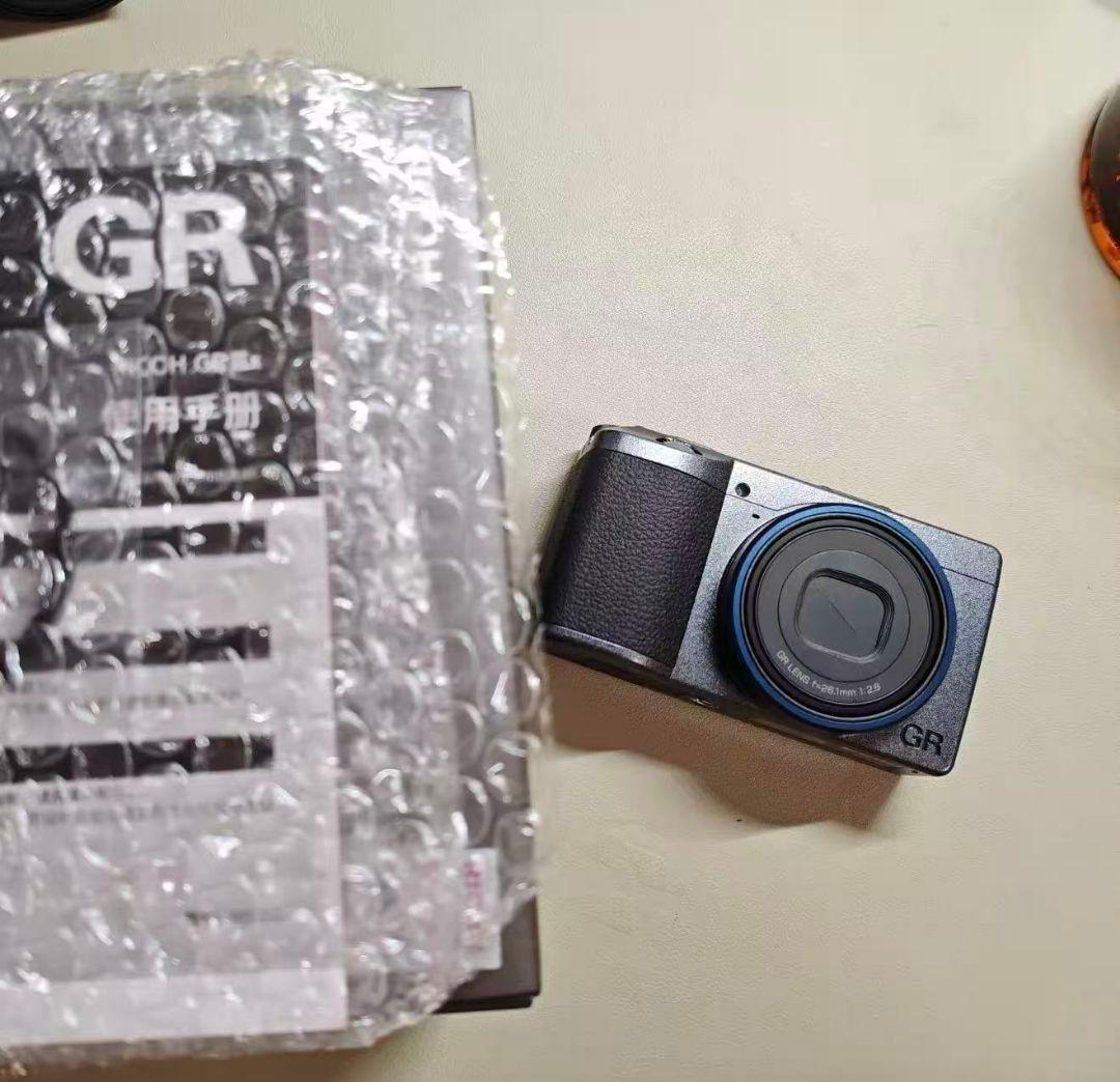 デジタルカメラ RICOH GR3x urban edition